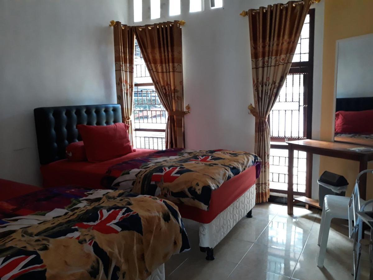 Dannu'S Homestay & Ijen, Bromo, Meru Betiri Sukomade Tours Бануванги Екстериор снимка